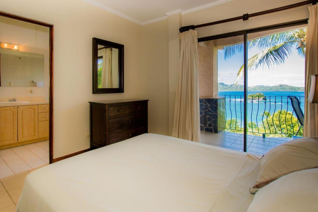 Villa Dazzling Ocean Views From A Bluff In Flamingo - Magnificent Inside And Out à Playa Flamingo Extérieur photo