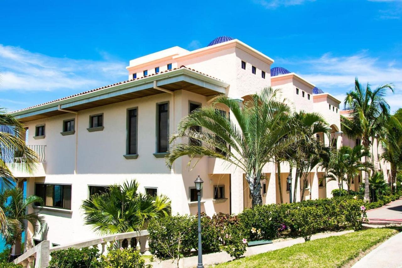 Villa Dazzling Ocean Views From A Bluff In Flamingo - Magnificent Inside And Out à Playa Flamingo Extérieur photo